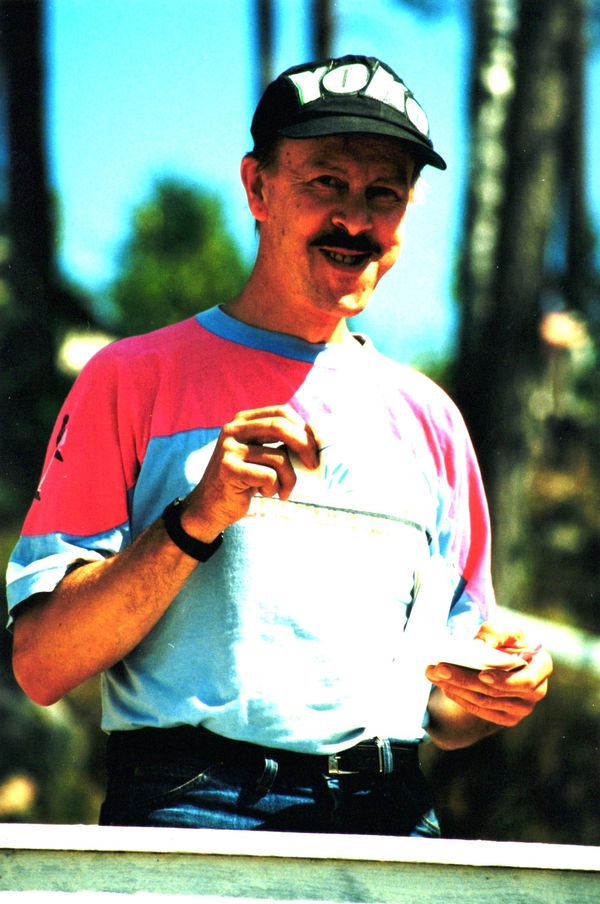 Sipoo 1995 Olavi Viiksi Vainio. Voittoisa veteraani.